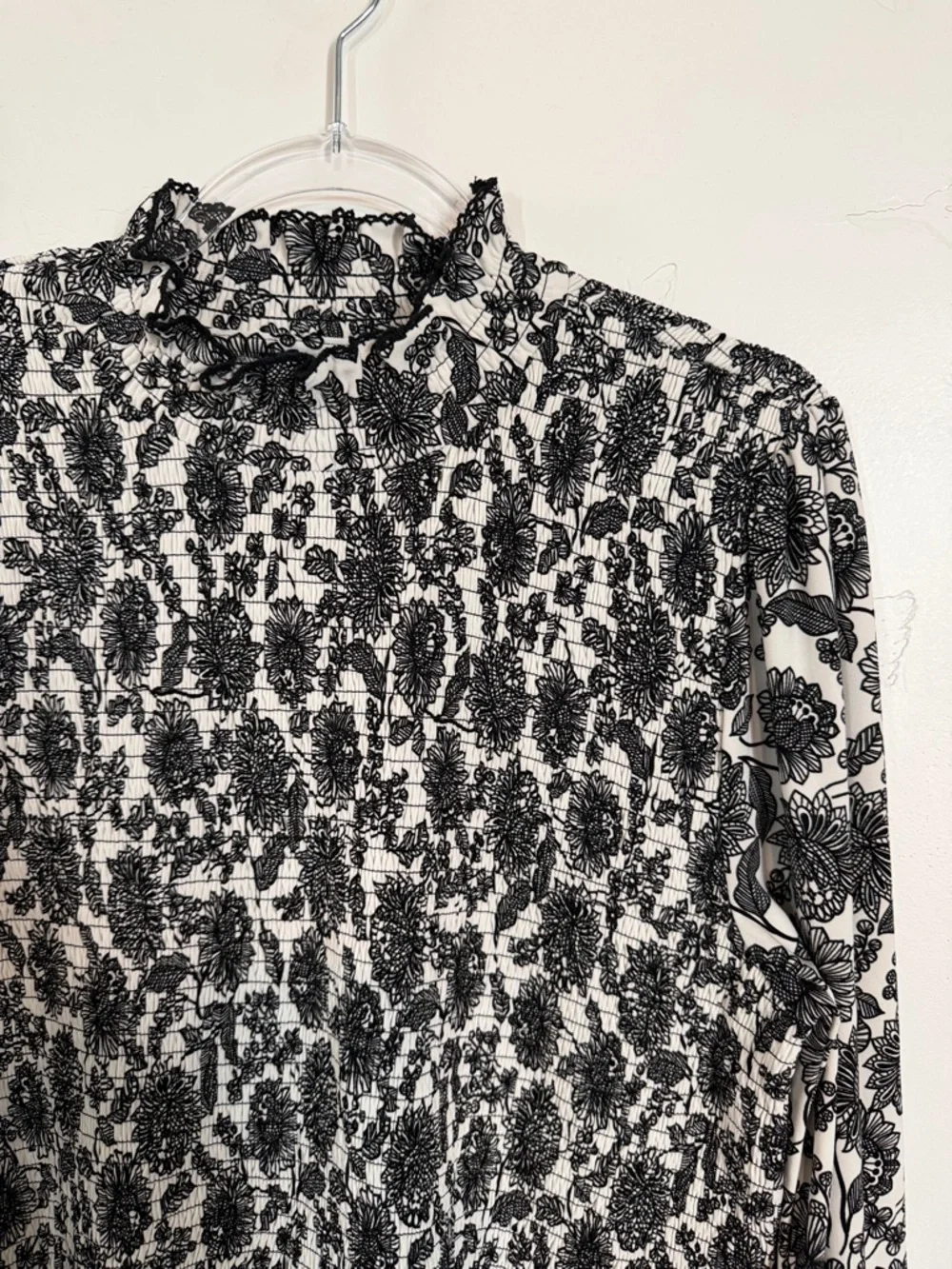 Tommy Hilfiger Black & White Floral Smocked Long-Sleeve Top - Picture 8 of 9